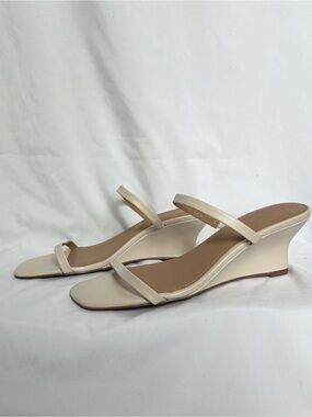 Madewell Kimmy Wedge in Ecru
